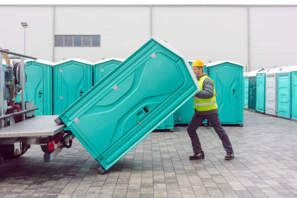 Affordable portable toilet rental in Crystal, MN